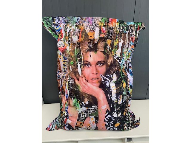 Zitzak - kreisy - xl - 130 x 100 cm. - wasbaar - gevulde binnenzak - ook voor outdoor - jane - afbeelding 1 van  3