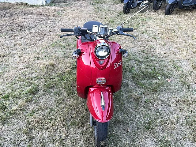 Zoë vanesi scooter - afbeelding 2 van  6