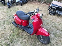 Zoë vanesi scooter - afbeelding 3 van  6