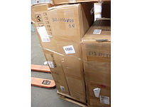 Zonnebadende, geweven hars ligstoel - afbeelding 6 van  6