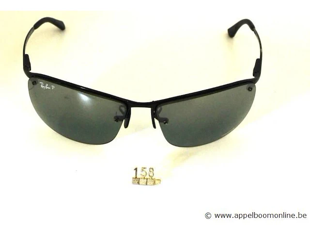 Zonnebril ray-ban rb3542 002/5l, mogelijke gebruikssporen - afbeelding 1 van  6