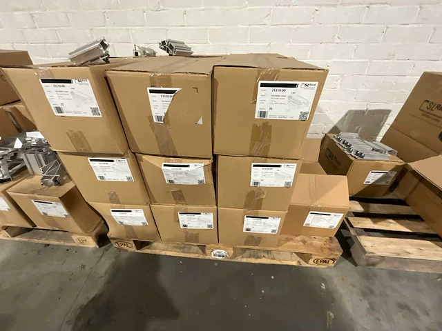 Zonnepaneel installatiematriaal - afbeelding 33 van  52