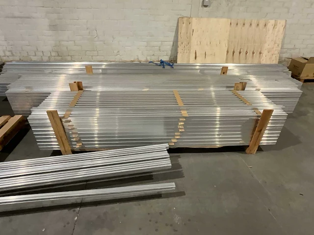 Zonnepaneel installatiematriaal - afbeelding 51 van  52