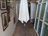 Zonneparasol - afbeelding 1 van  2