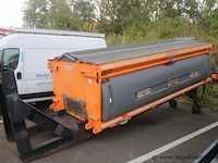 Zoutstrooier giletta uh4000 a/d, snr uh751ed41r, bj 2014, geen bediening, beschadigd - afbeelding 4 van  8