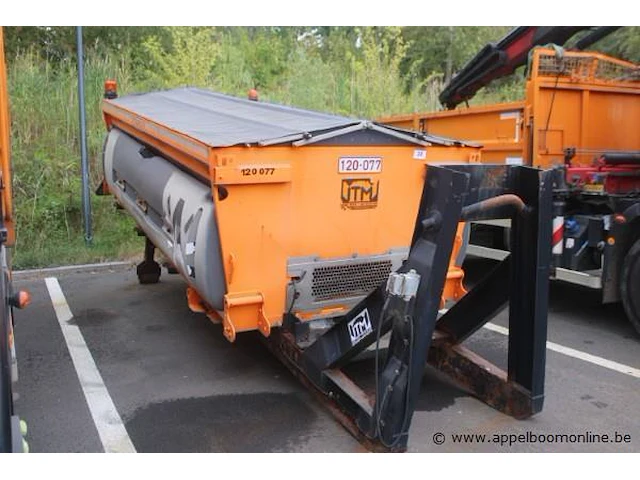 Zoutstrooier giletta uh4000 a/d, snr uh751ed41r, bj 2014, vv bediening - afbeelding 2 van  8