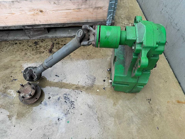 Zuidberg - frontpto for john deere - 2013 - afbeelding 1 van  3