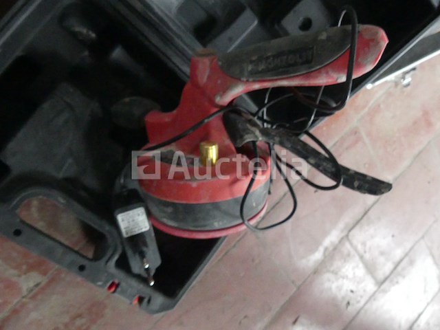 Zuignap op batterij + laserniveau - afbeelding 7 van  7