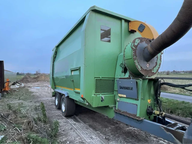 Zuigwagen aanhanger vandaele jumbo max compleet met maaier vandaele votex - afbeelding 28 van  32