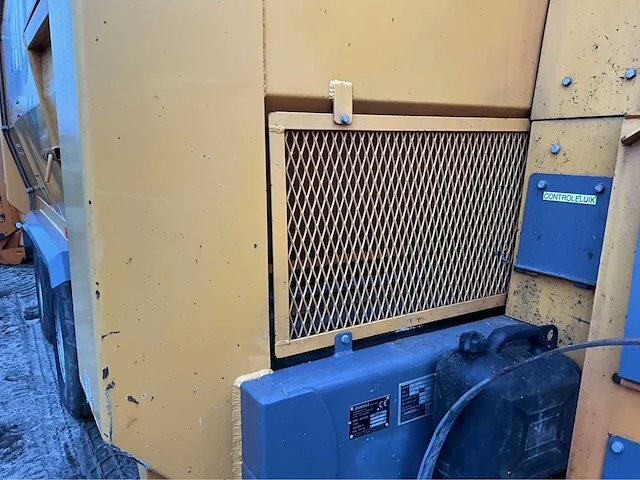 Zuigwagen aanhanger vandaele jumbo max kipper - afbeelding 16 van  17