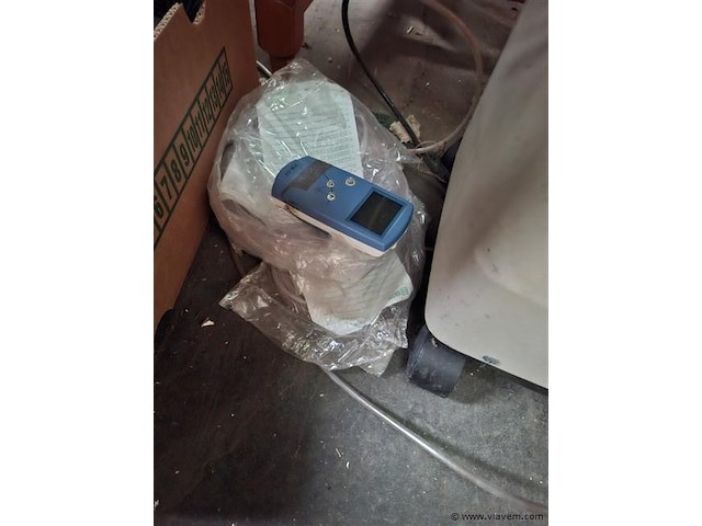 Zuurstofapparaat - afbeelding 2 van  2