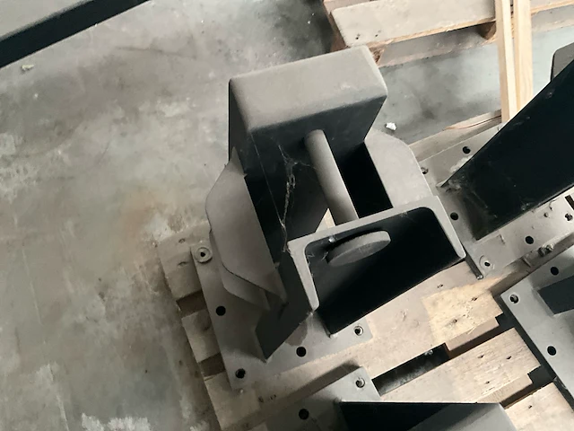Zwaar metalen slagboom 360 cm. - afbeelding 11 van  11