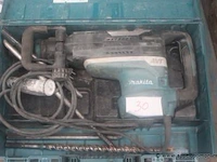 Zware boorhamer makita hr5212c, werking niet gekend - afbeelding 1 van  2
