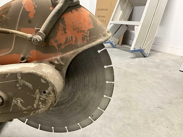 Zware doorslijpmachine stihl ts700 - afbeelding 6 van  7