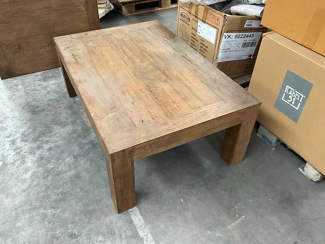 Zware houten salontafel - afbeelding 4 van  5