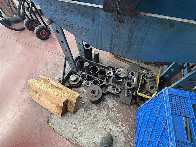 Zware hydraulische pers - afbeelding 8 van  10