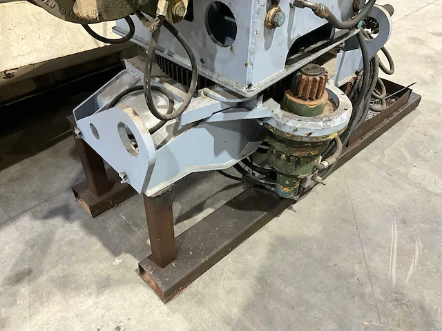 Zware hydraulische telescoophijsmachine - afbeelding 3 van  7