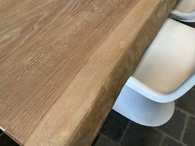Zware massieve eiken tafel - afbeelding 6 van  6