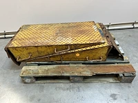 Zware metalen container oprijplaten (kraan of bull) - afbeelding 1 van  2