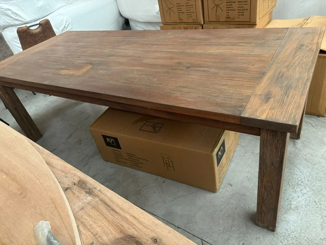Zware teak indoor tafel "old brown" - afbeelding 1 van  2