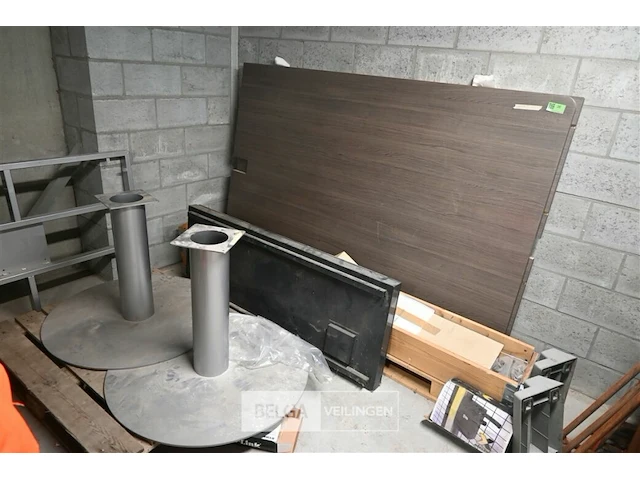 Zware vergadertafel - afbeelding 1 van  7