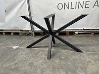 Zwart metalen spinpoot - afbeelding 1 van  3