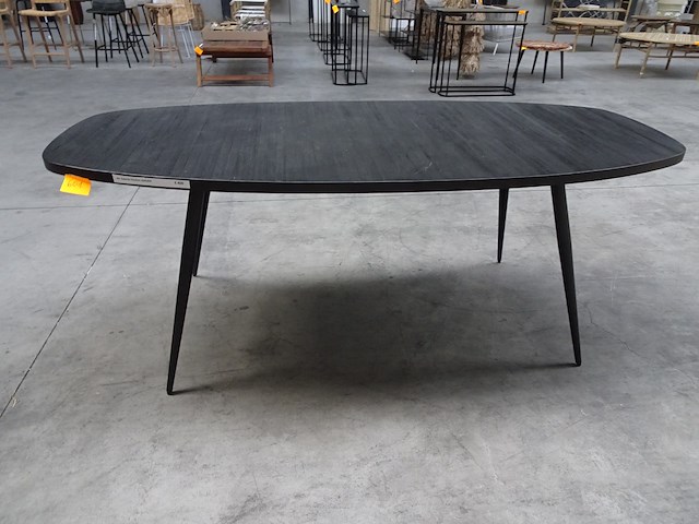 Zwarte houten eettafel - afbeelding 1 van  3