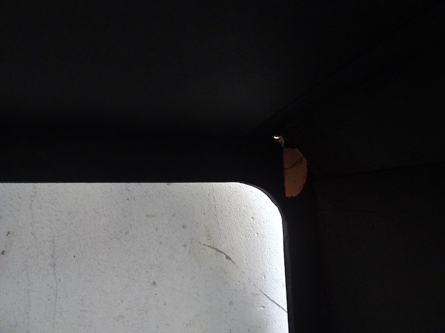 Zwarte houten kast - afbeelding 4 van  4