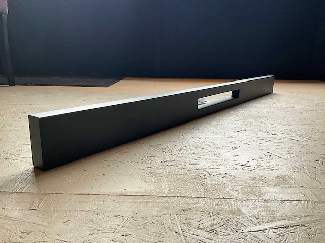 Zwarte massieve alu deurgreep - afbeelding 2 van  8