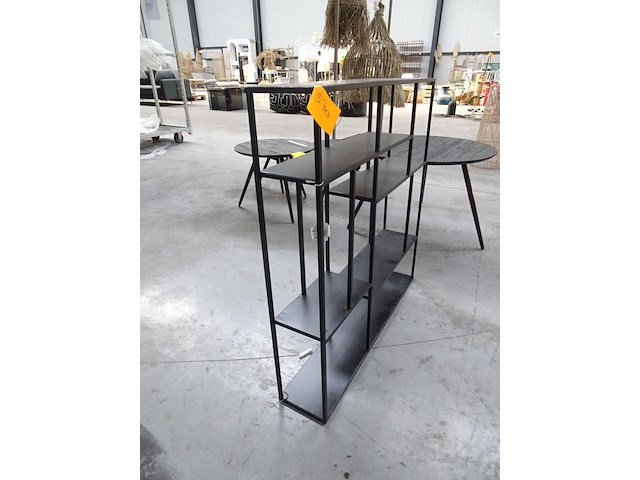 Zwarte metalen wandmeubel - afbeelding 3 van  3