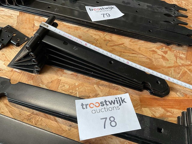 Zwarte scharnieren - afbeelding 5 van  7