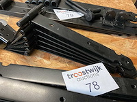 Zwarte scharnieren - afbeelding 7 van  7