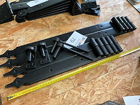 Zwarte scharnieren - afbeelding 5 van  5