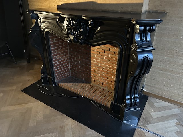 Zwarte sierschouw 170x115cm - afbeelding 1 van  4