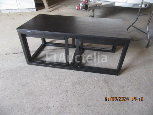 Zwarte tafel met 2 kleine tafelverlengingen - afbeelding 1 van  4