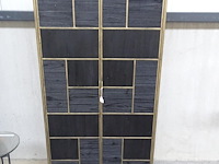 Zwarte wandkast - afbeelding 1 van  3