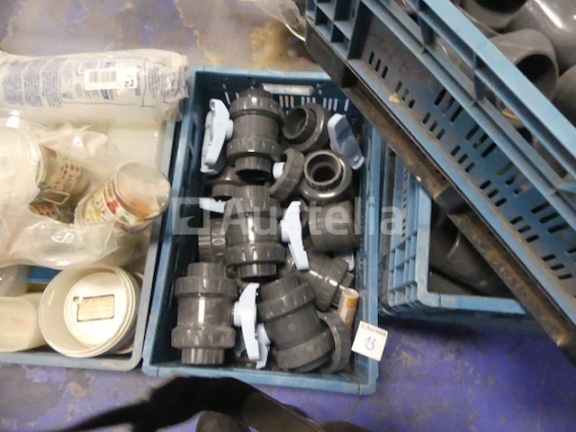 Zwembad fittingen en ellebogen - afbeelding 3 van  9