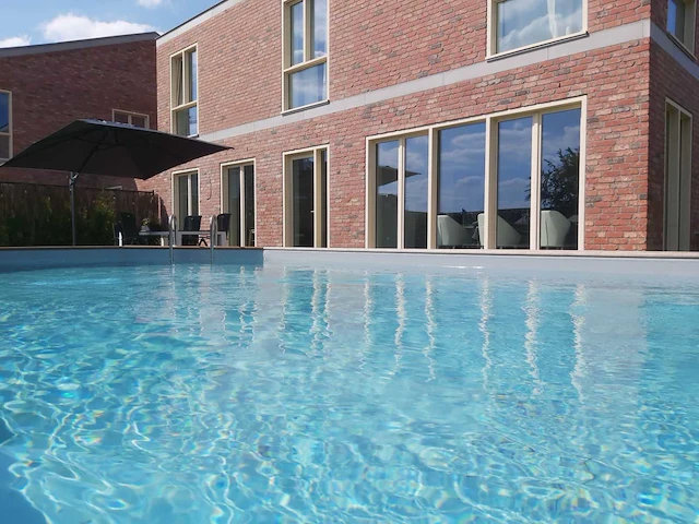 Zwembad oblong 460 x 810*146 cm met exotische afdekrand - afbeelding 3 van  4
