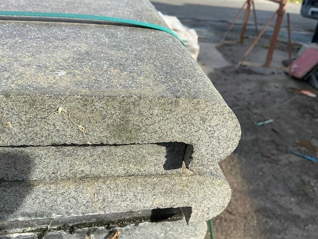 Zwembadboord graniet 26,4 lm - afbeelding 4 van  4