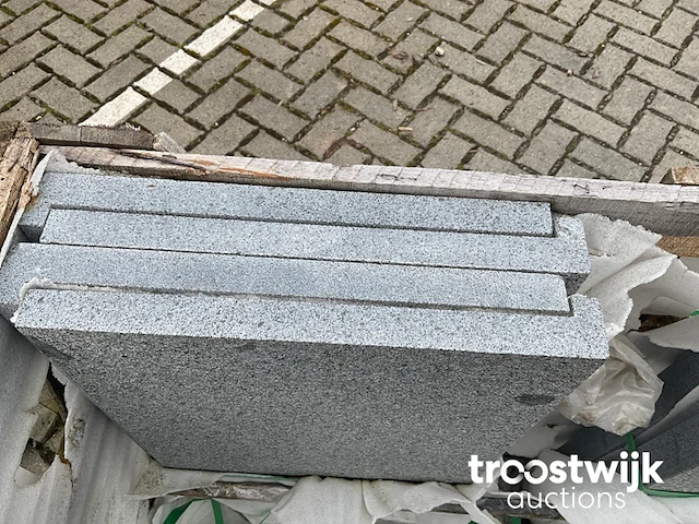 Zwembadboordsteen - afbeelding 2 van  4