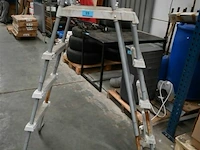 Zwembadladder - afbeelding 1 van  2