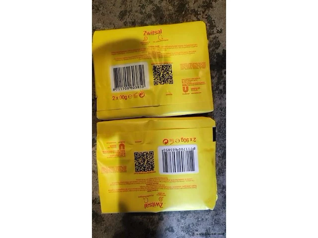 Zwitsel zeep,4*90gr - afbeelding 2 van  2