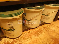 +/- 11 blikken gipsverf - afbeelding 4 van  4