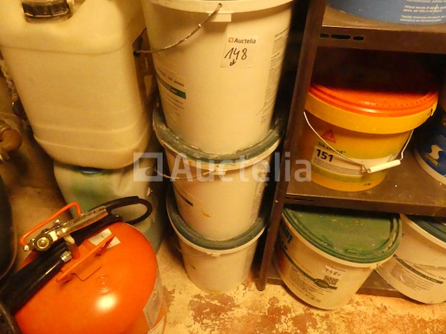 +/- 11 blikken gipsverf - afbeelding 3 van  4