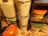 +/- 11 blikken gipsverf - afbeelding 3 van  4