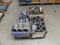 +- 30 pvc-ellebogen en fittingen - afbeelding 2 van  5