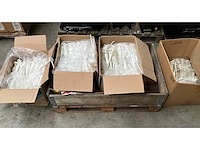 +/- 400 stuks pomp p&g professional 20 ml