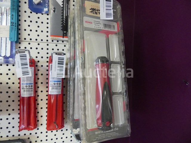 +- 53 items handgereedschap - afbeelding 6 van  14