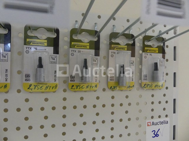 +- 65 sockets en adapter - afbeelding 11 van  12