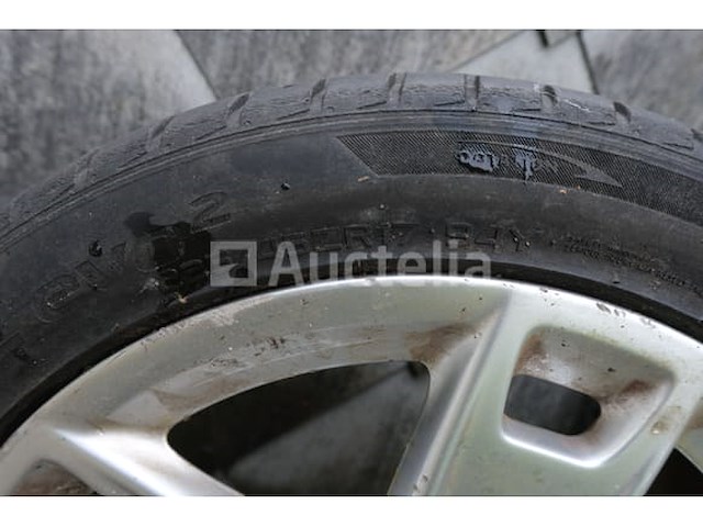 +- 8 aluminium velgen met banden - afbeelding 6 van  10